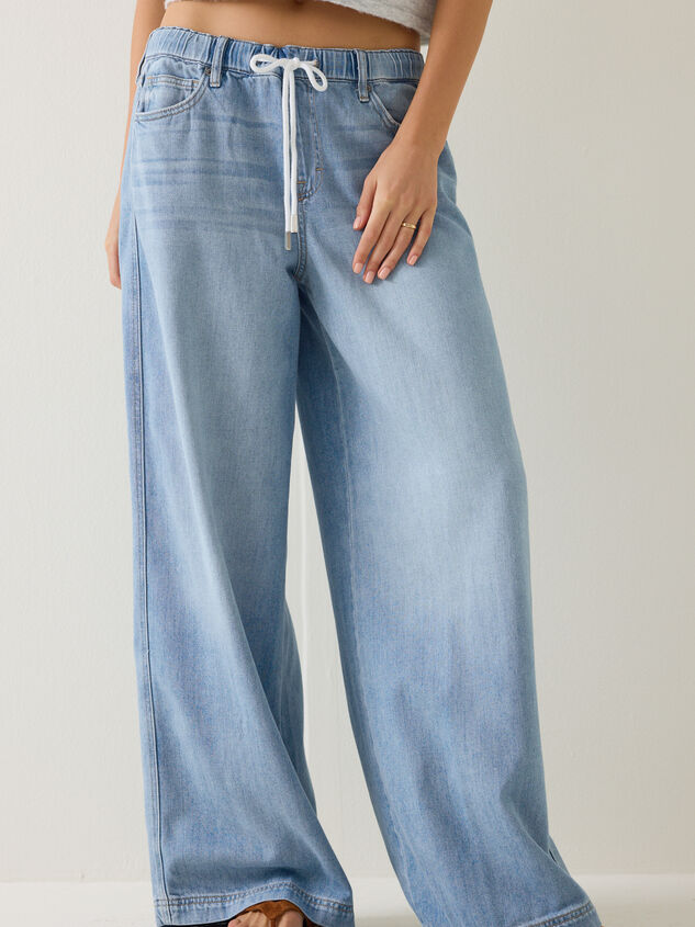 Maryann High-Rise Twist Baggy Jean Detail 5 - AS Kids