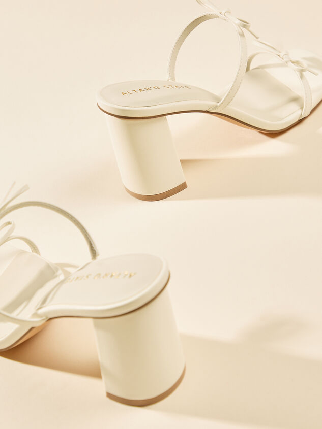 Wendy Double Bow Kitten Heels Detail 5 - ALTAR'D STATE KIDS