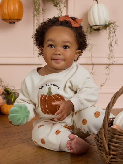 Hey Pumpkin Fuzzy Sweatshirt - AS Kids