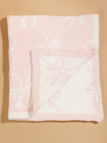 Bow Chenille Blanket by Mudpie - ALTAR'D STATE KIDS