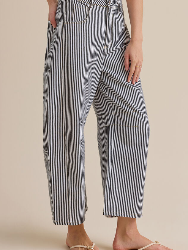 Caven High Rise Barrel Pants Detail 4 - ALTAR'D STATE KIDS