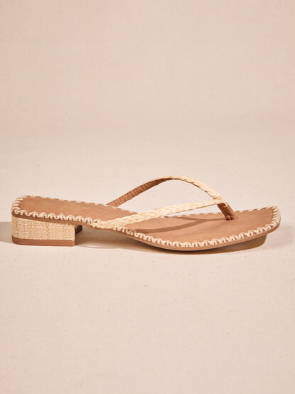 Dolce Vita Laguna Thong Heels - AS Kids