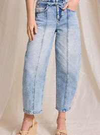 Connor Barrel Jeans Detail 3 - ALTAR'D STATE KIDS