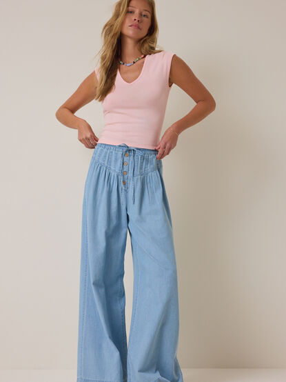 Blake Voop Fitted Tee - ALTAR'D STATE KIDS