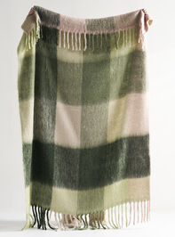 Pansy Throw - ALTAR'D STATE KIDS