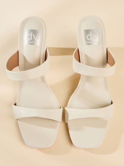 DV Veniss Raffia Heel - ALTAR'D STATE KIDS