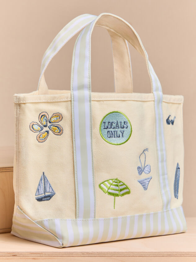 Locals Only Mini Boat Tote Detail 2 - AS Kids