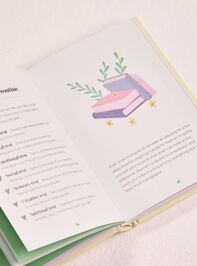Calm In A Book Detail 3 - AS Kids