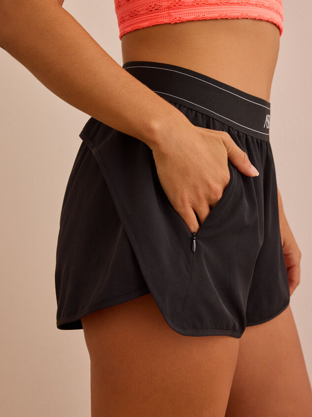 MVP Flow Shorts Detail 3 - AS Kids