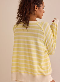 Warm-up Stripe Pullover Detail 4 - ALTAR'D STATE KIDS