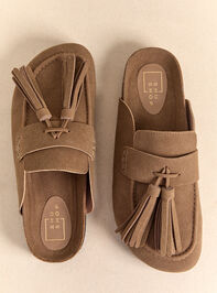 Ariana Tassel Suede Slide Detail 2 - AS Kids