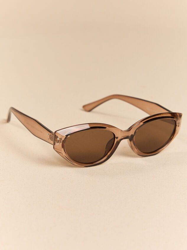Arrowhead Cateye Sunglasses Detail 2 - AS Kids