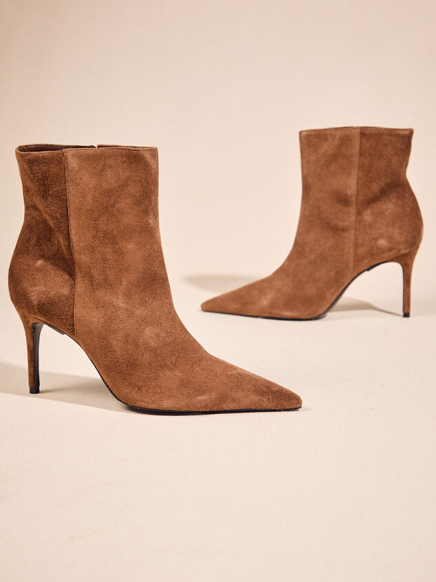 Mikki Point Toe Boot by Schutz Detail 2 - AS Kids