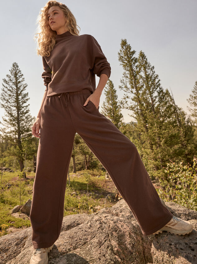 Varsity Wide Leg Sweat Pant Detail 2 - AS Kids