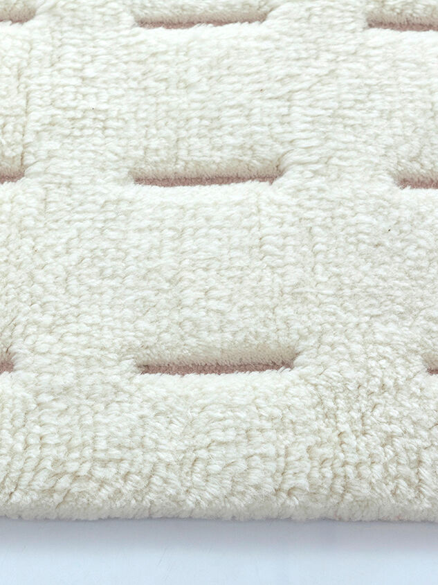 Yucca Handwoven Rug Detail 4 - AS Kids