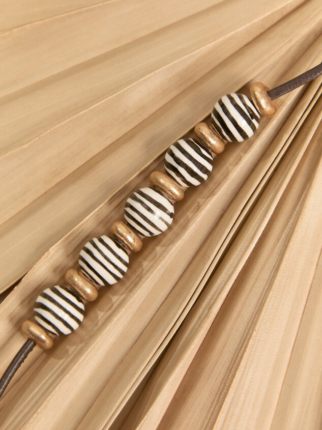 Brynn Striped Bead Necklace Detail 4 - AS Kids