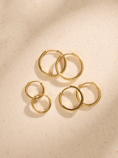 18K Gold Huggie Hoop Set - AS Kids