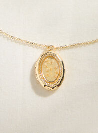 Dried Flower Locket Necklace Detail 3 - AS Kids