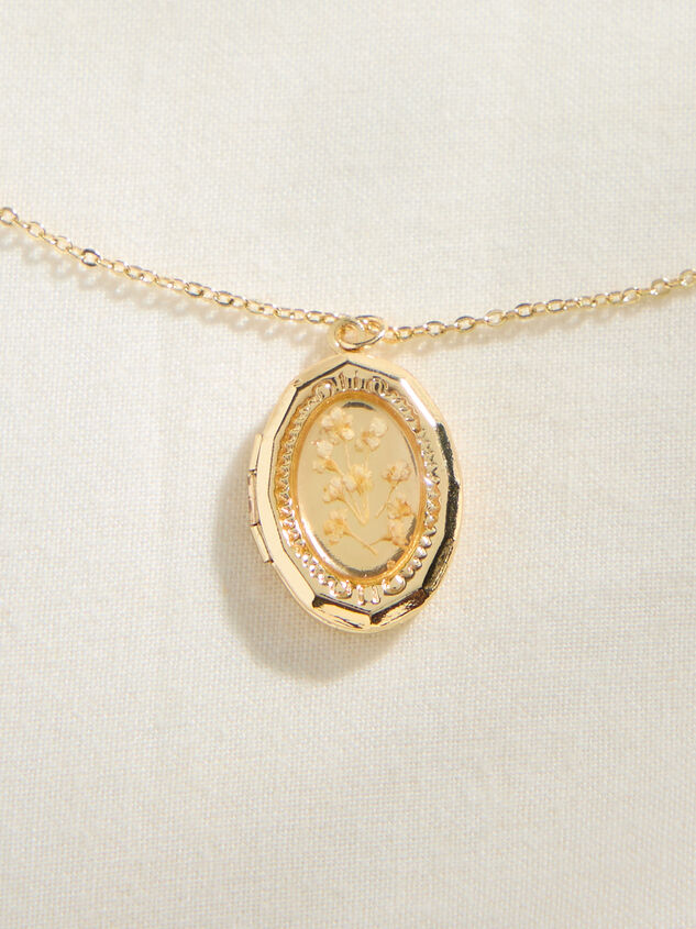 Dried Flower Locket Necklace Detail 3 - AS Kids