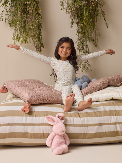 Bunnies Bows Lounge Set - ALTAR'D STATE KIDS