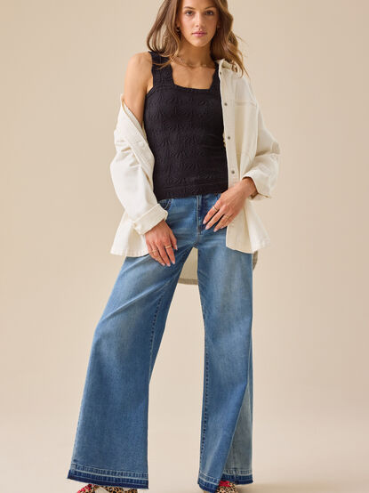 Blaire Seamless Floral Cami - ALTAR'D STATE KIDS