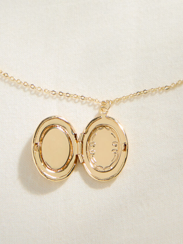 Dried Flower Locket Necklace Detail 4 - AS Kids