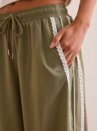 Relay Lace Stripe Pant Detail 5 - AS Kids