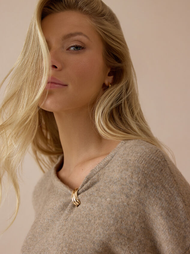 Elva Hardware Sweater Detail 3 - AS Kids