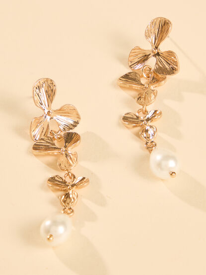 Textured Flower Pearl Dangle - ALTAR'D STATE KIDS