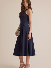 Annaliese Basque Waist Maxi Dress Detail 4 - AS Kids