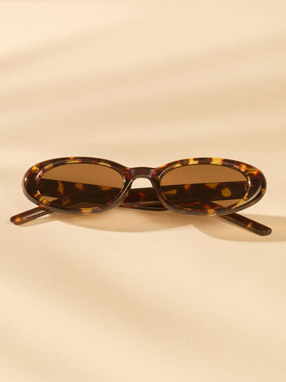 Amelia Oval Sunglasses - ALTAR'D STATE KIDS