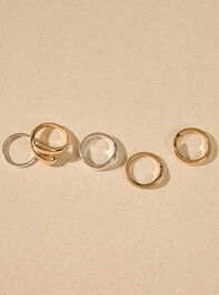 Bubble Wrap Ring Set Detail 2 - AS Kids