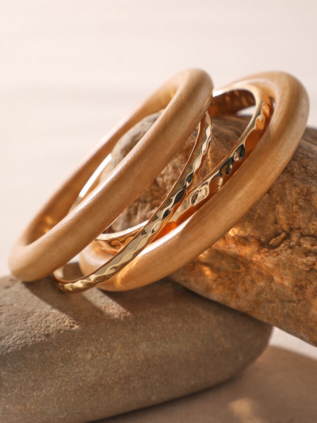 Bonnie 4PK Wood Bangle Detail 2 - AS Kids