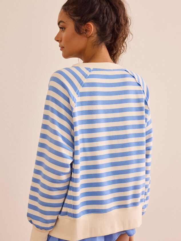 Align V-Neck Pullover Detail 4 - ALTAR'D STATE KIDS