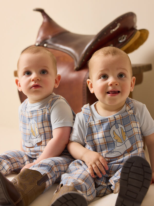 Remy Shortall - ALTAR'D STATE KIDS