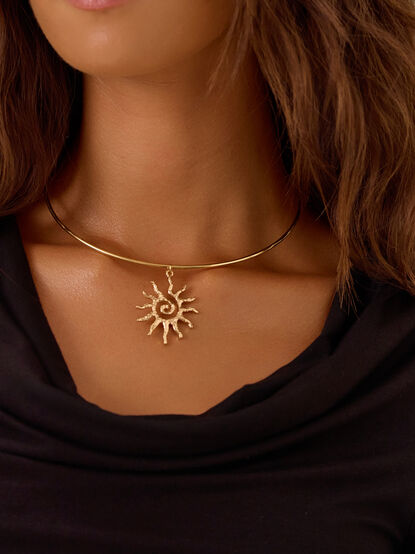 Gemma Sun Dial Necklace - AS Kids