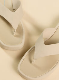 Pamelia Chunky Flip Flop Detail 4 - ALTAR'D STATE KIDS