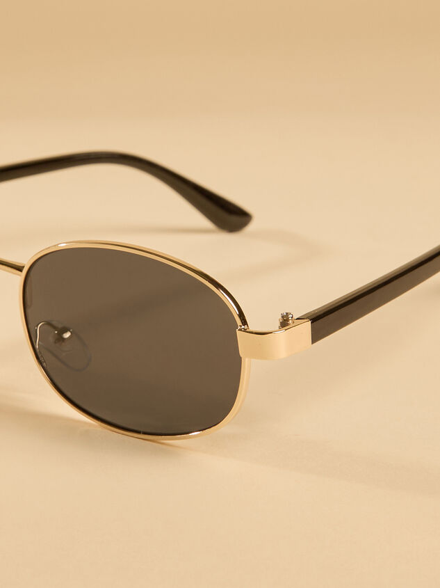 Mollie Oval Sunglasses Detail 2 - ALTAR'D STATE KIDS
