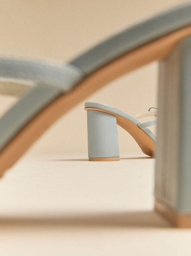 Wendy Double Bow Kitten Heels Detail 4 - ALTAR'D STATE KIDS