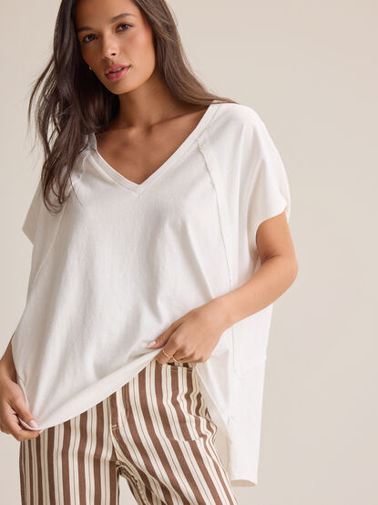 Rane Oversized V-Neck Tee - AS Kids
