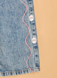 Madelyn Embroidered Daisy Overalls Detail 2 - AS Kids