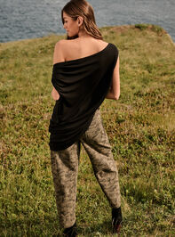 Winslet Camo Barrel Pant Detail 4 - AS Kids