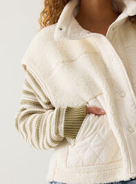 Kaia Sherpa Vest Detail 2 - AS Kids
