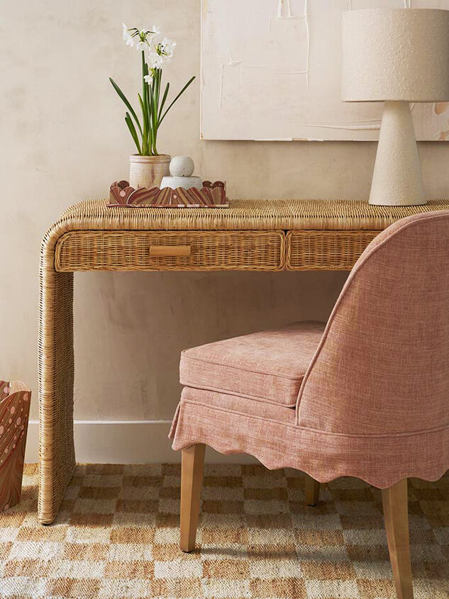 Elsie Boucle Table Lamp Detail 2 - AS Kids