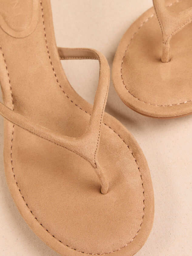 Verona Suede Kitten Heel Detail 4 - AS Kids