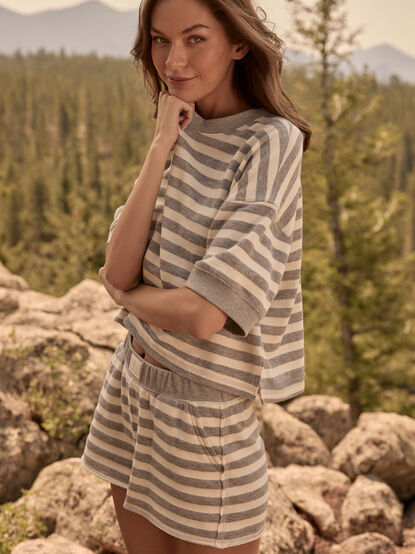 Full Stride Stripe Short - AS Kids