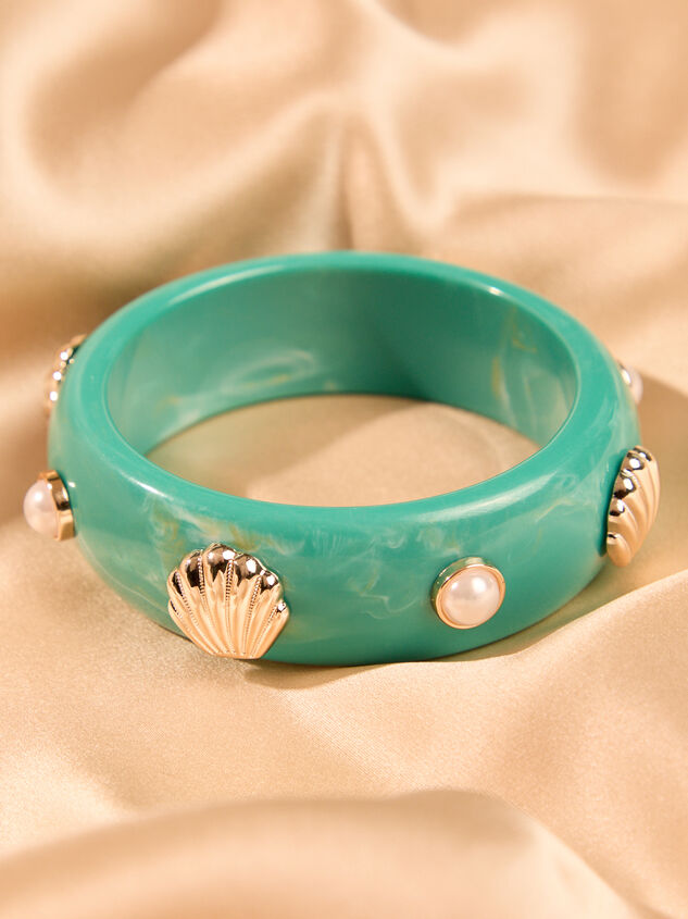 Brynn Shell Bangle Detail 2 - ALTAR'D STATE KIDS