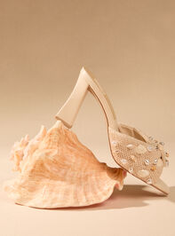 Dolce Vita Tylah Heel Detail 3 - ALTAR'D STATE KIDS