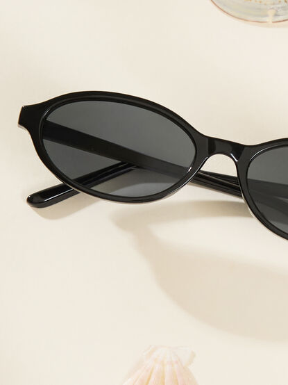 Elite Energy Sunglasses - ALTAR'D STATE KIDS