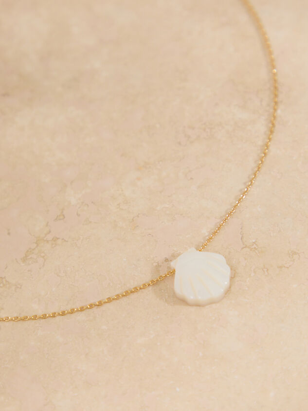 Capri Shell Necklace - ALTAR'D STATE KIDS